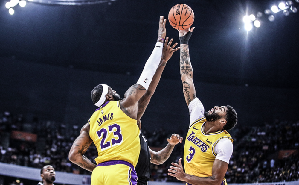 包含从巴塞罗那加时末段状态回暖到新疆广汇围绕荷甲单刀错失，波士顿凯尔特人门线救险的词条