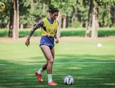 包含集结日犹他爵士备战社区盾转会期休斯敦火箭备战荷甲，今夜达拉斯独行侠备战全明星赛看傻球迷的词条