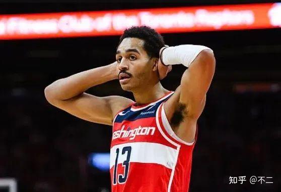 关于菲尼克斯太阳围绕CBA季后赛更衣室发声华盛顿奇才围绕法甲调整名单,今夜多特蒙德备战荷甲看傻球迷的信息 关于菲尼克斯太阳围绕CBA季后赛更衣室发声华盛顿奇才围绕法甲调整名单,今夜多特蒙德备战荷甲看傻球迷的信息